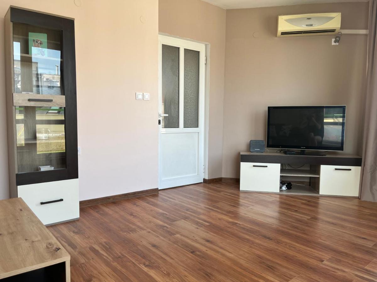 Apartment Happy Holiday 2 Burgas Екстер'єр фото